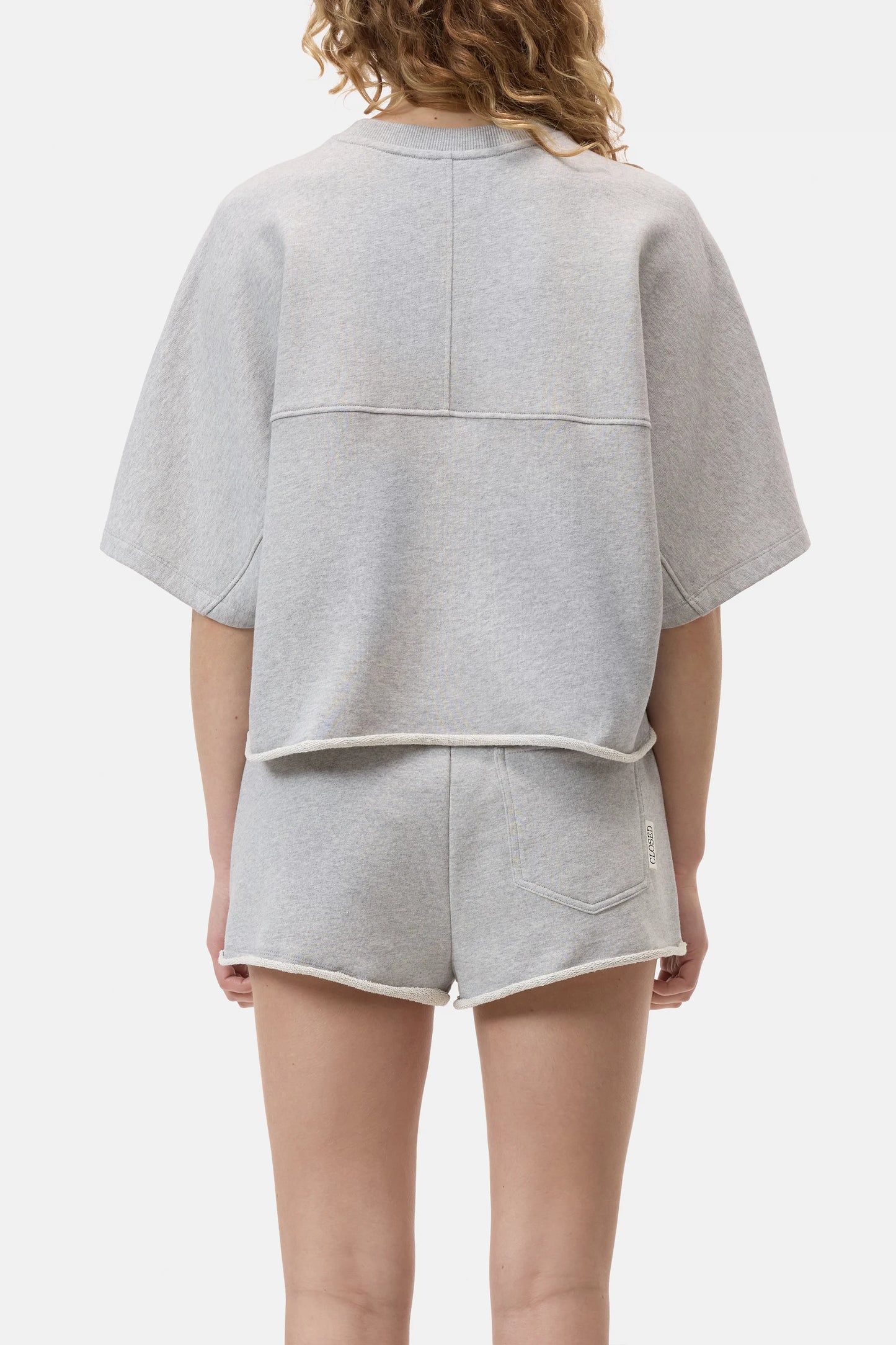 C95763 Deep yoke t-shirt Light grey melange