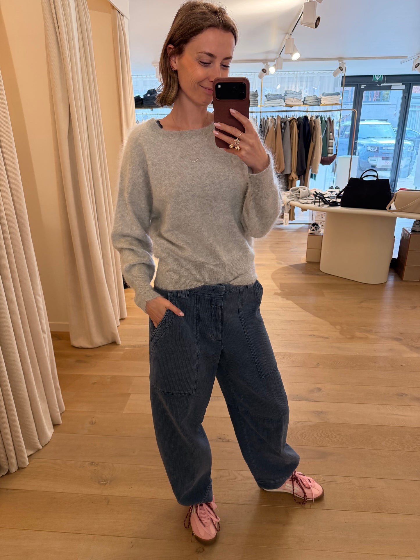 Zoe pull Light grey