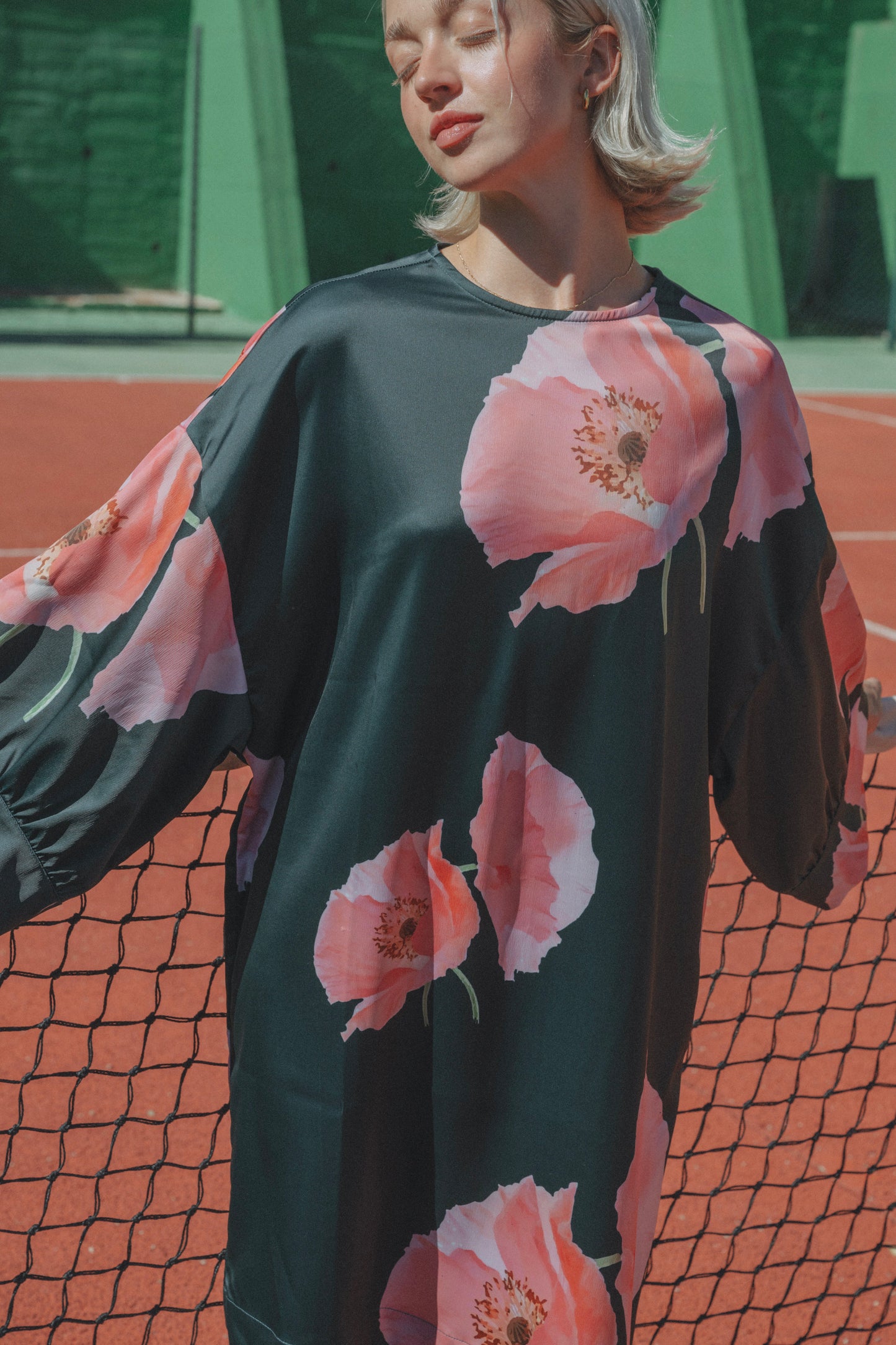 Garden dress short Dark green with coucou flower print