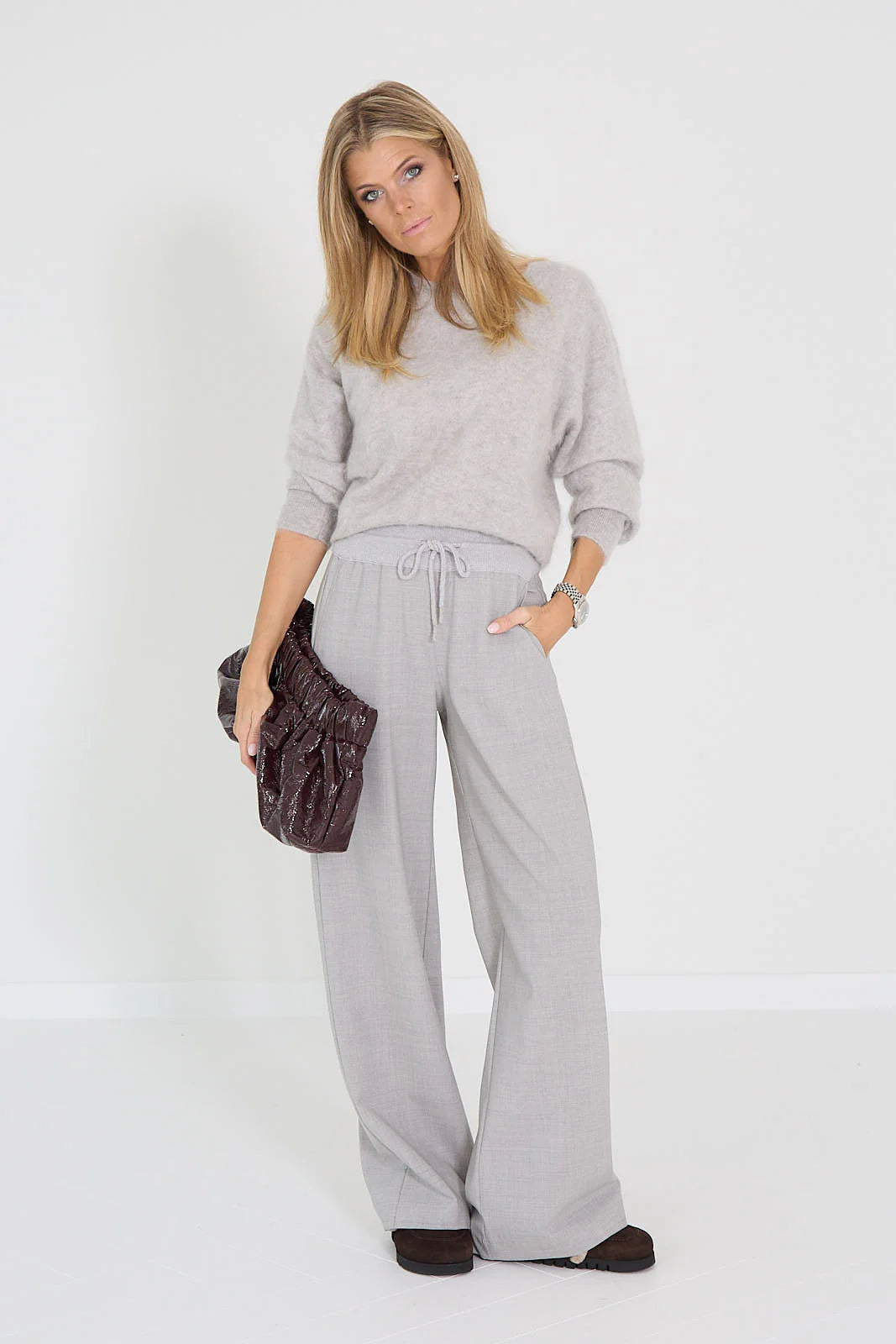 Zoe pull Light grey