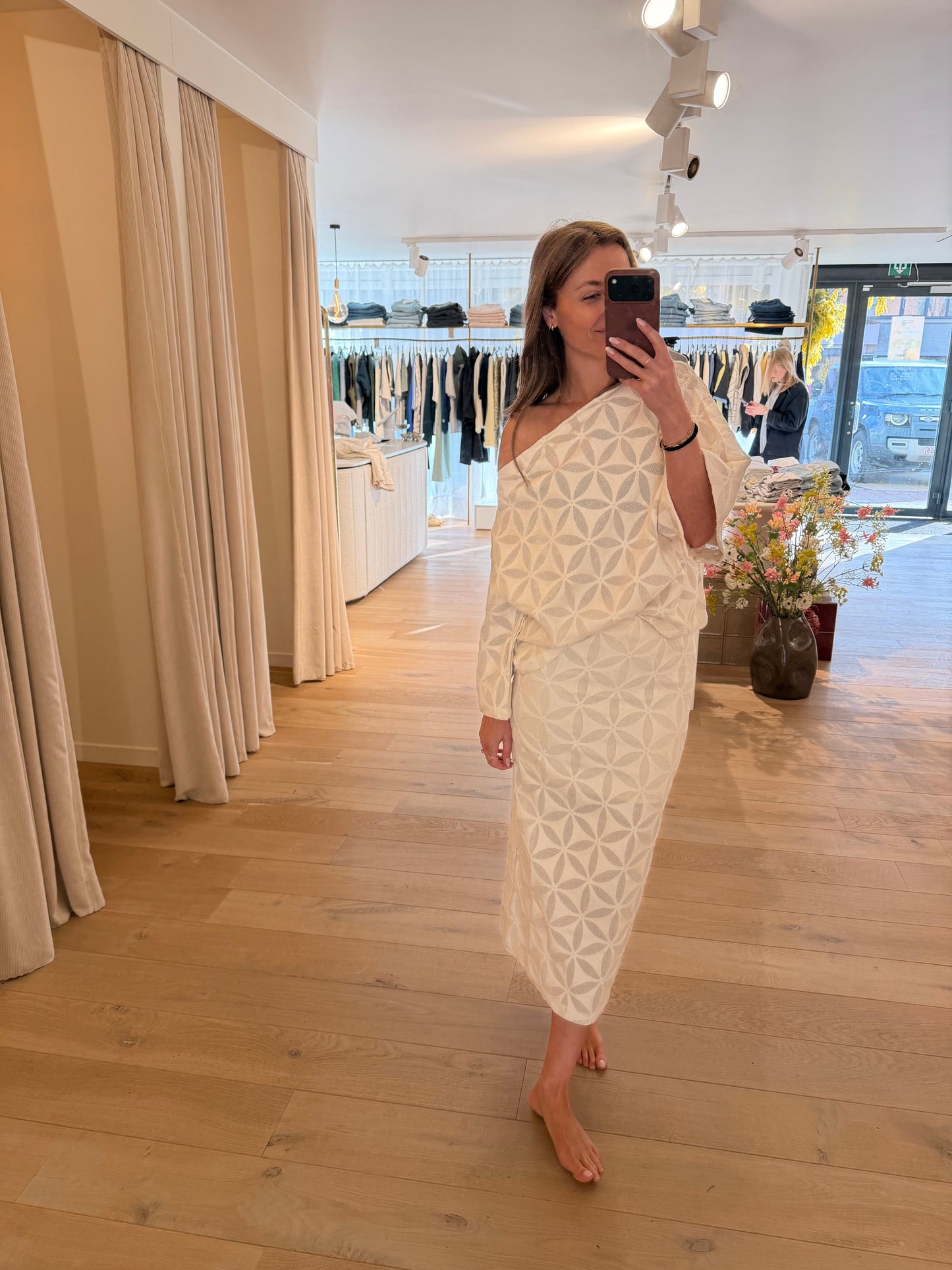 Skirt Minimal Skirt Ecru