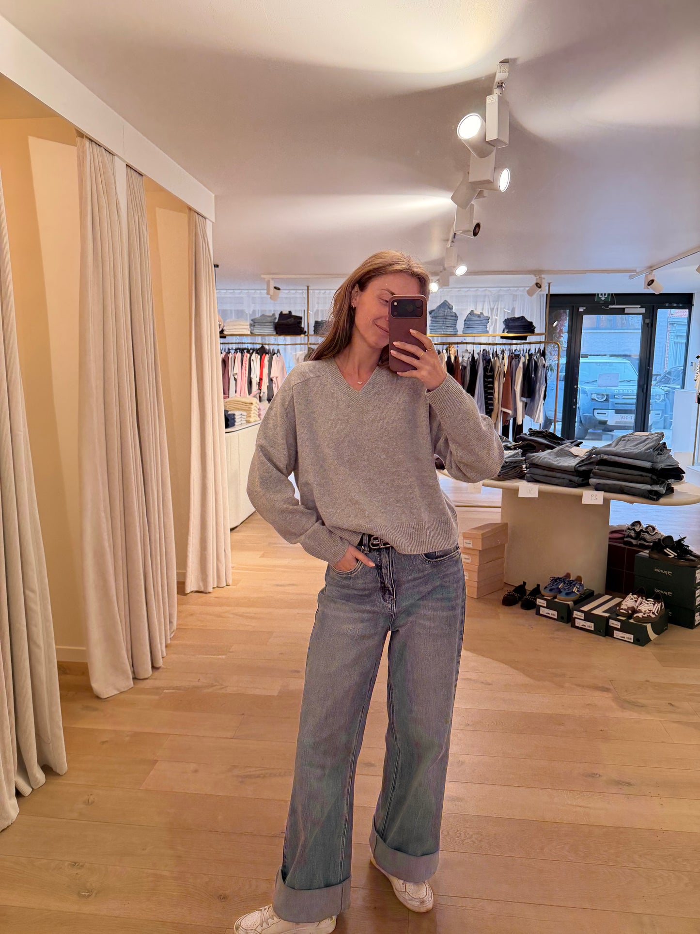 Soline V-Pull Light Grey