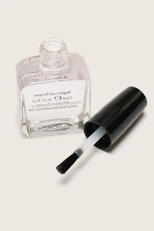 Nagellak Karolin van Loon Cosmic top coat