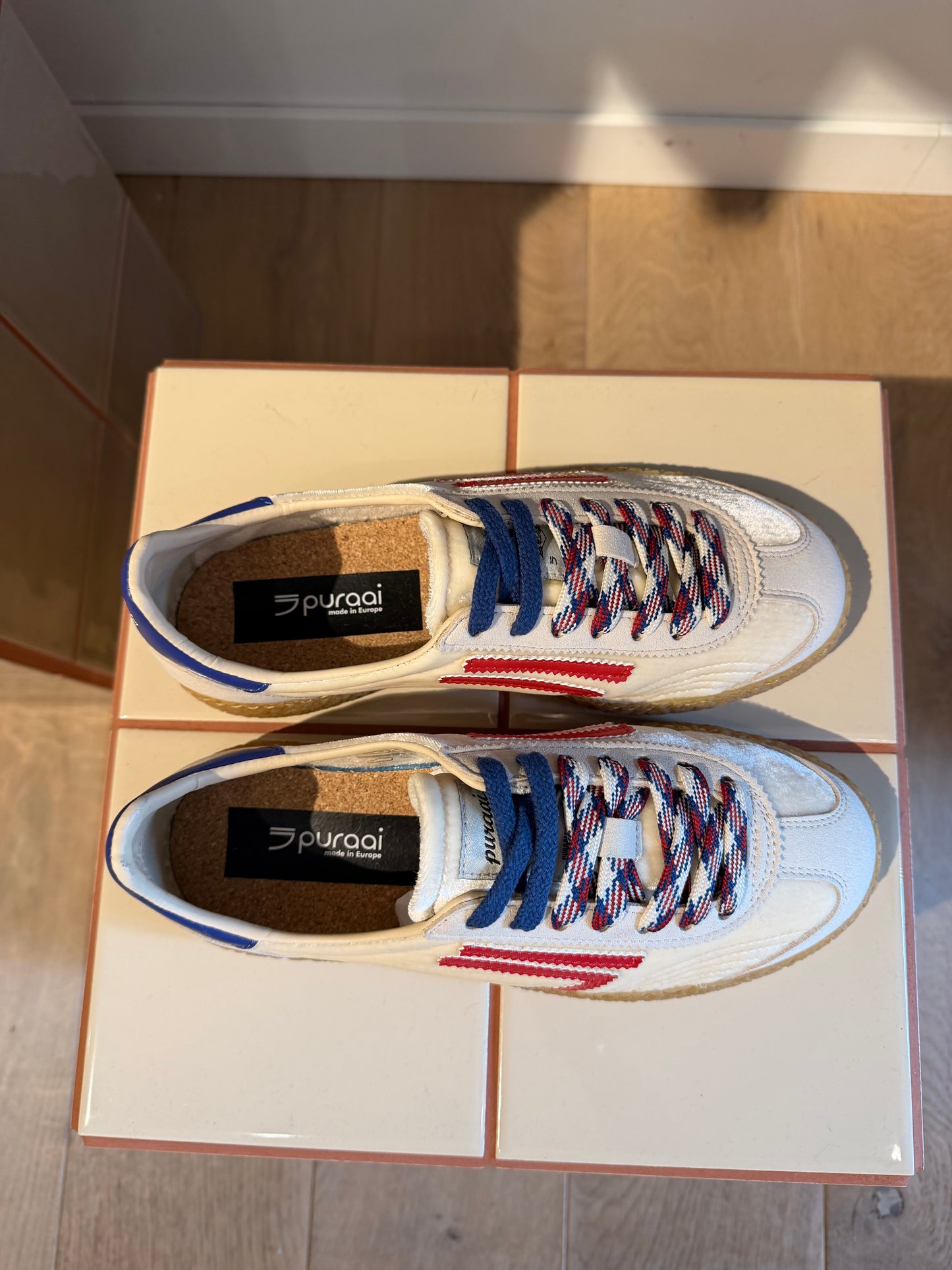 Summer Sand Blauw/rood/creme fluweel