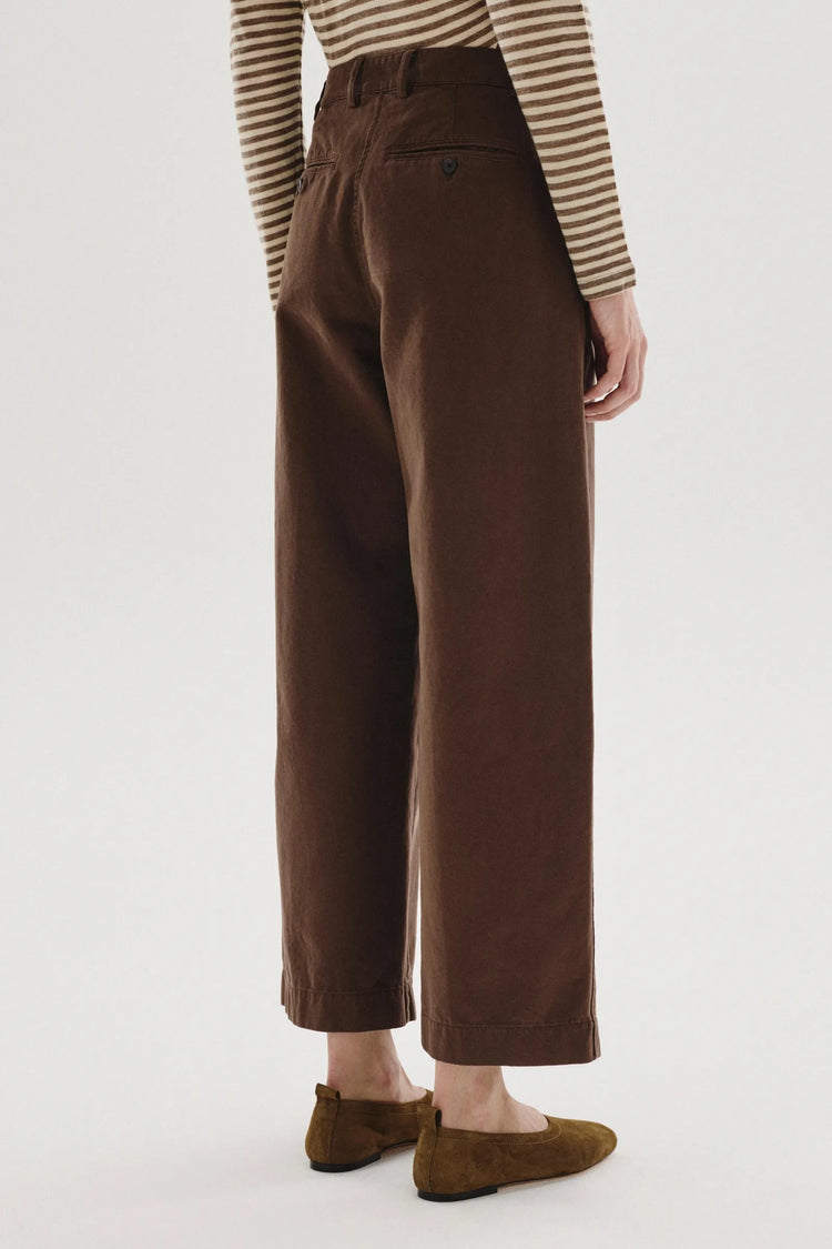 Barrel brushed cotton drill trousers Brown