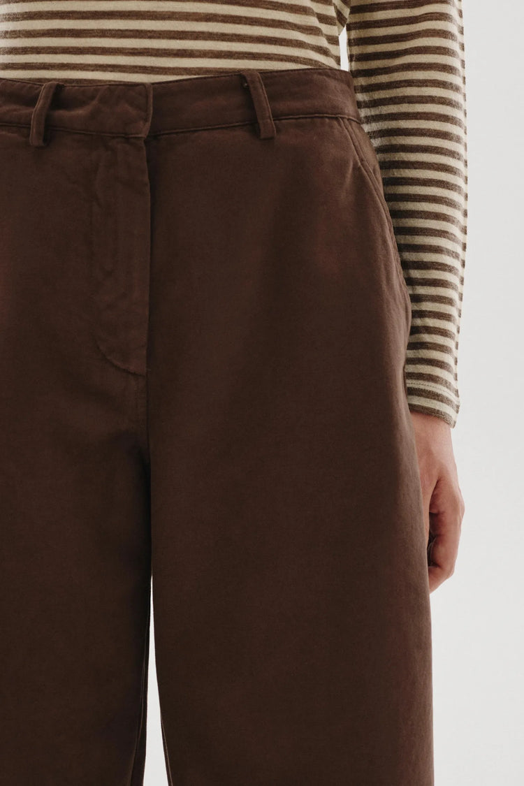 Barrel brushed cotton drill trousers Brown