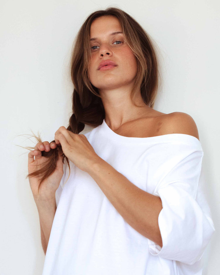 Lola Tee White