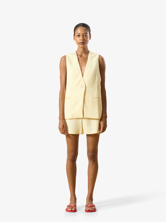 Vincenza Short Butter Yellow