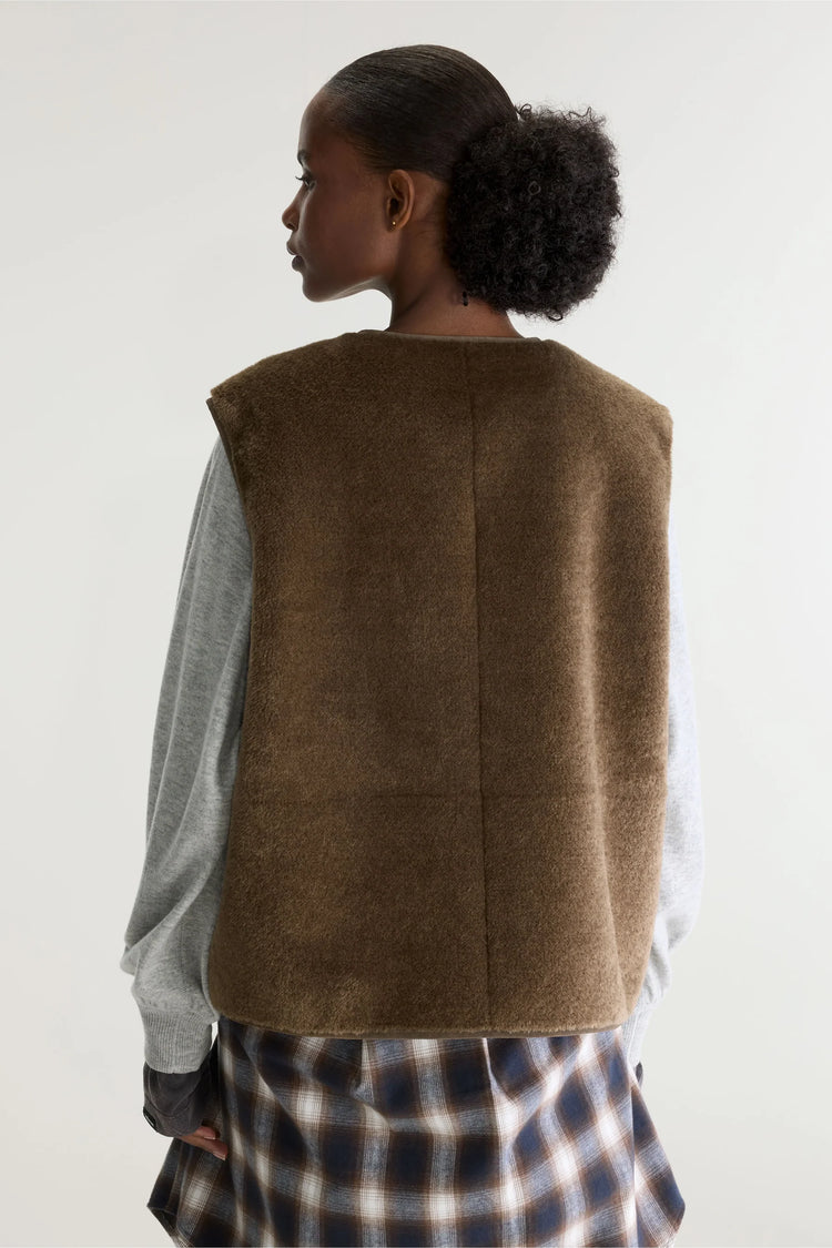 Elinor Bodywarmer Brown