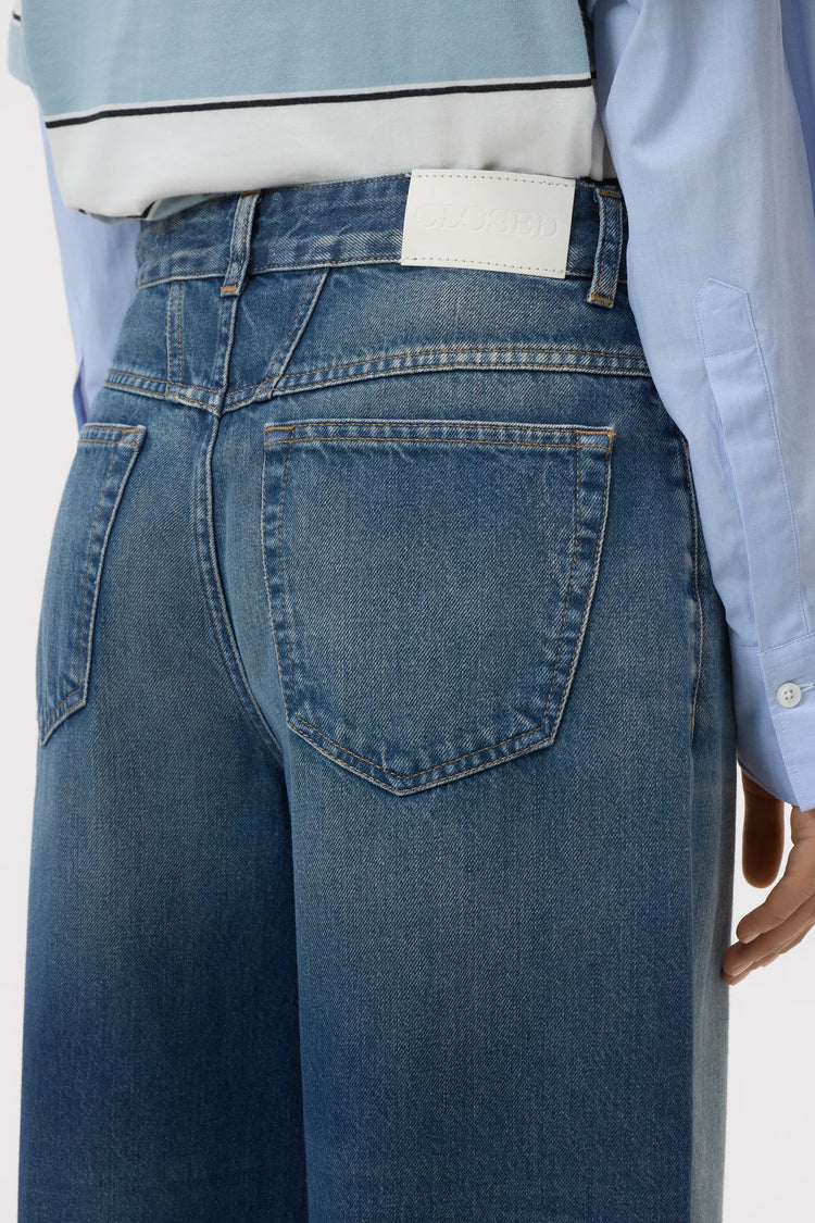 C21281 Jazzie Dark Blue