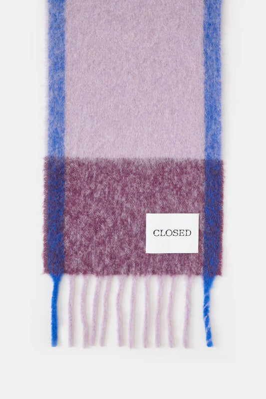 Scarf checks Checks