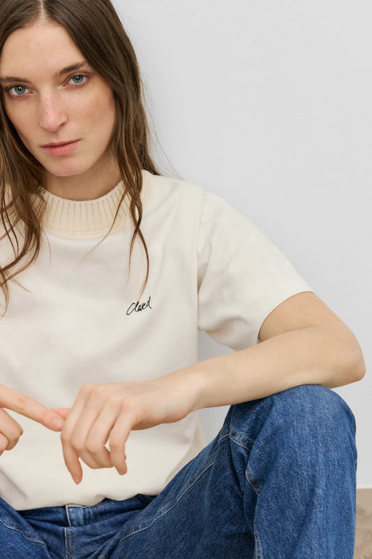 Relaxed T-shirt Whipped cream