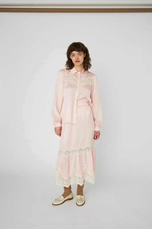 Delicate Lace Skirt Pink