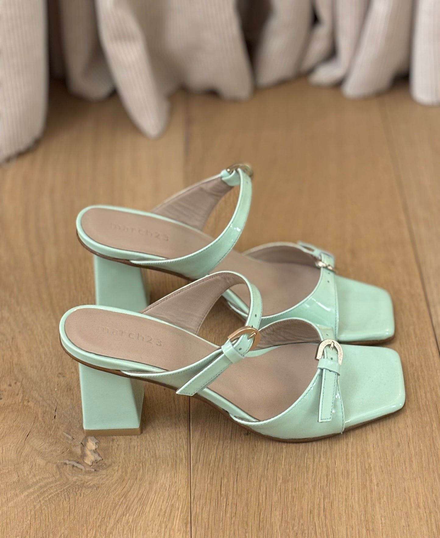 Dani sandal ocean vernis