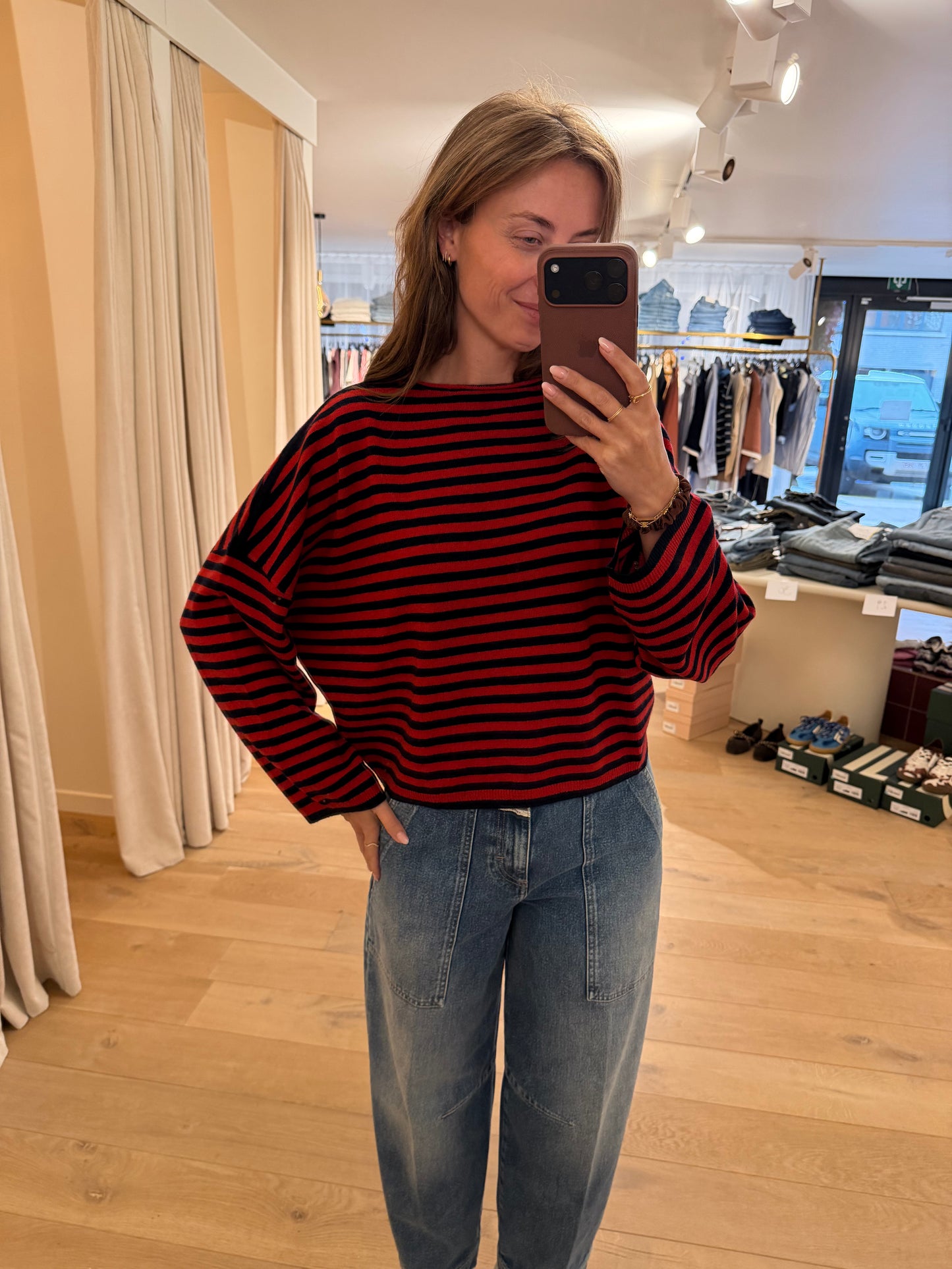 Celine Pull Navy/Red