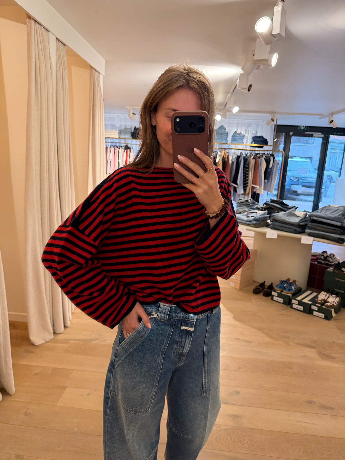 Celine Pull Navy/Red