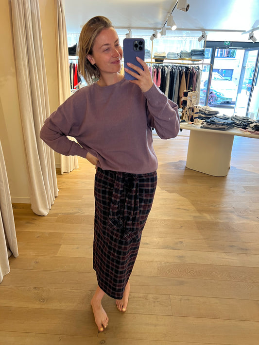 Agata Pull Pale plum