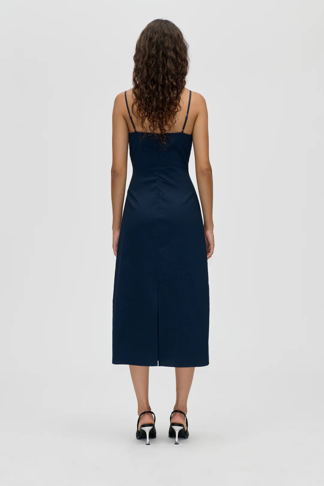 Midi Dress embroidered donker blauw
