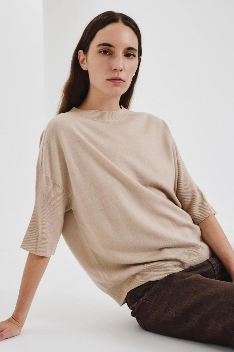 Plain knit wool t-shirt Sand